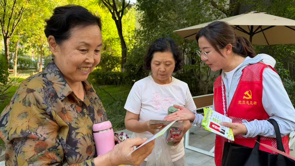 银川市兴庆区泰和社区：便民卡片架起连心桥 贴心服务敲开幸福门