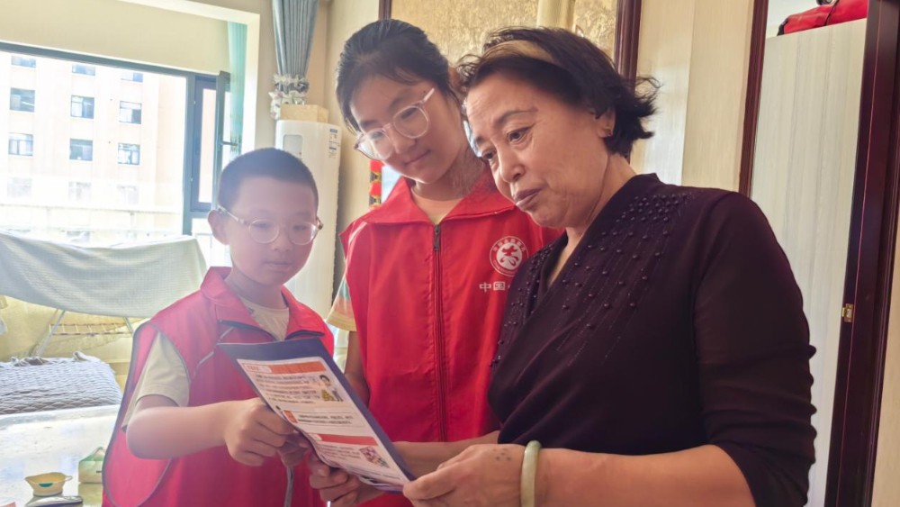 银川市兴庆区双庄社区：少年志愿奔赴网格一线 反诈守护筑牢民生财产防线