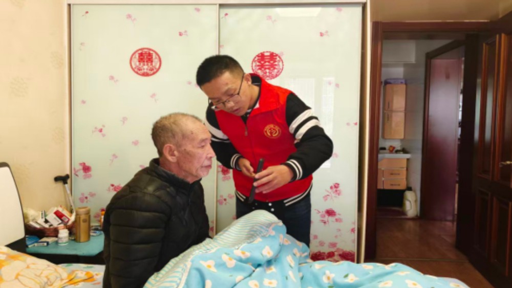 青铜峡市汉源社区：深耕暖心为老微服务 赋能基层治理大文章