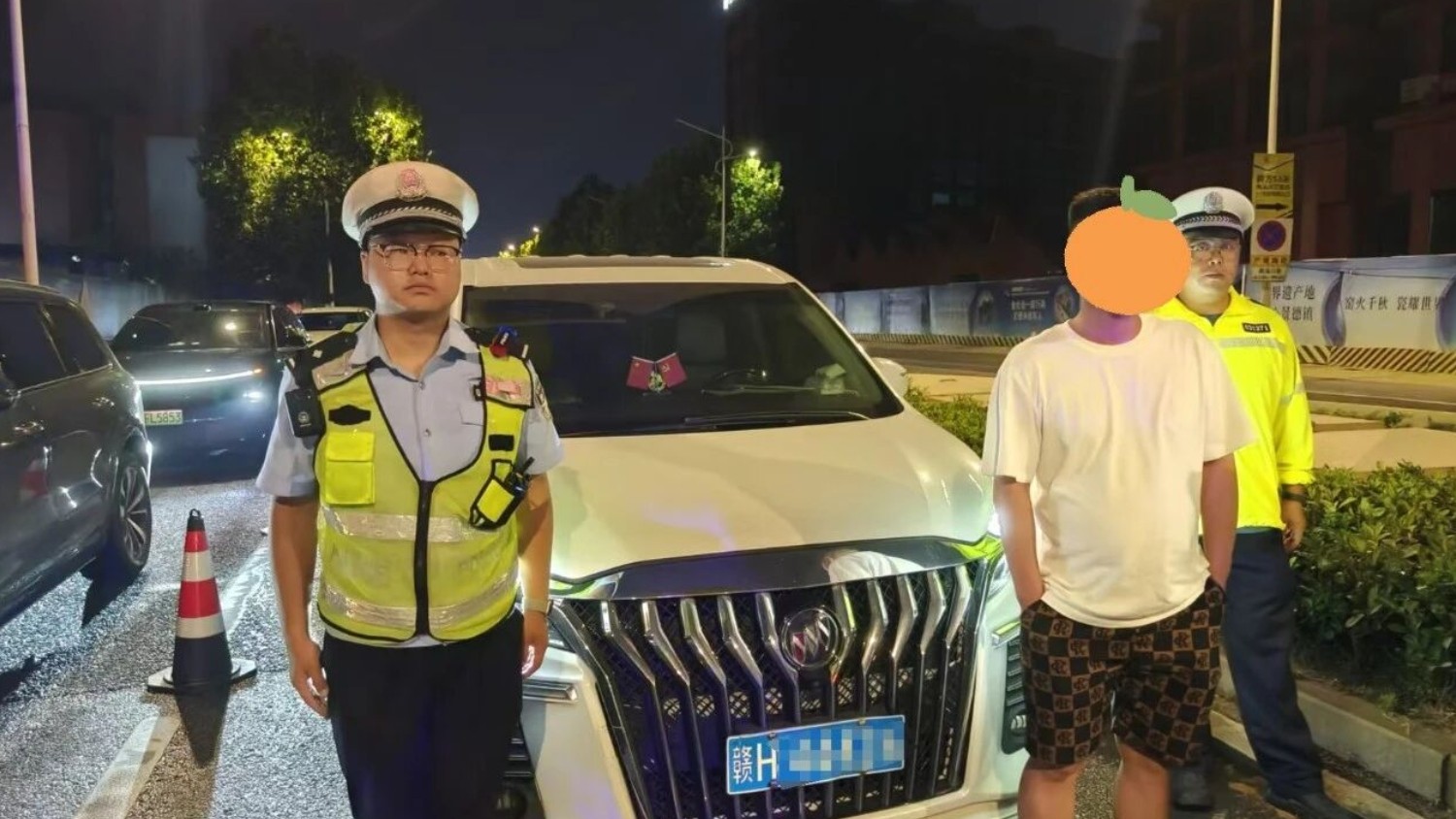 景德镇交警深夜查获一起二次酒驾违法行为