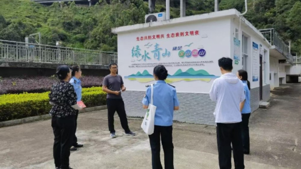 法典施行在即 临翔区送法上门护航企业绿色合规