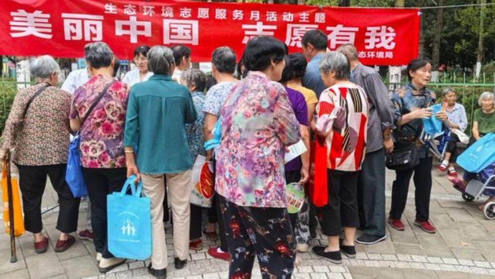 达川生态环境局开展生态环境志愿服务月主题活动