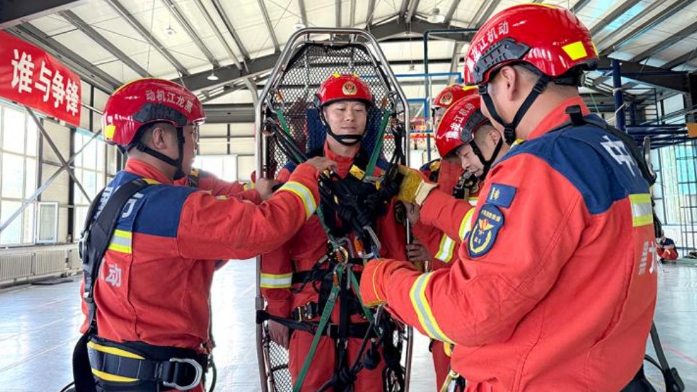 黑龙江消防救援机动总队黑河支队2026年度绳索救援技术强化培训火热展开