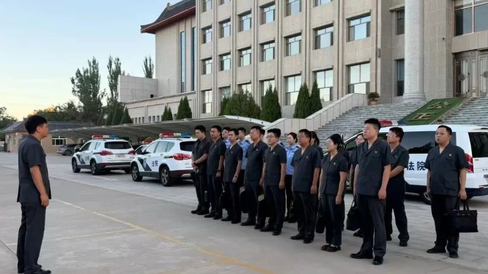 破晓利剑出鞘严惩规避执行 晨光雷霆出击铁腕护佑民生