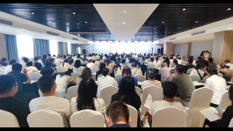 榆阳区开展物业基层治理暨业主组织规范化建设专题培训