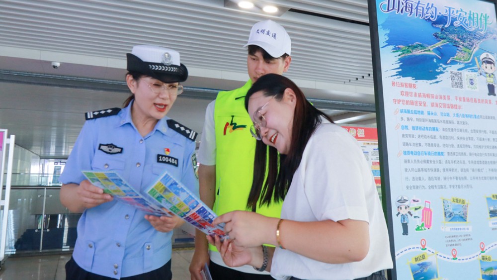 景中有“警”，“花式”普法走心了！威海交警这样护航文旅产业发展