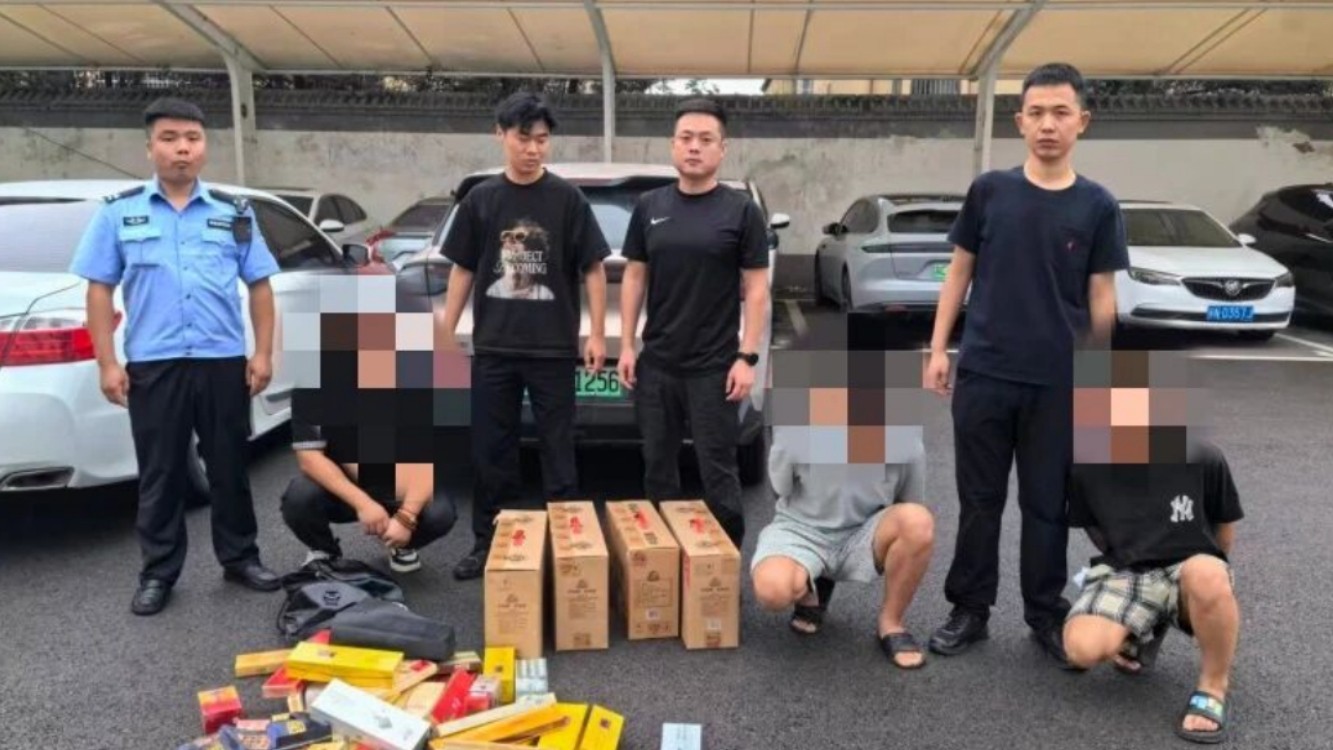 泗县公安局刑侦大队3小时闪电破获流窜盗窃商铺案