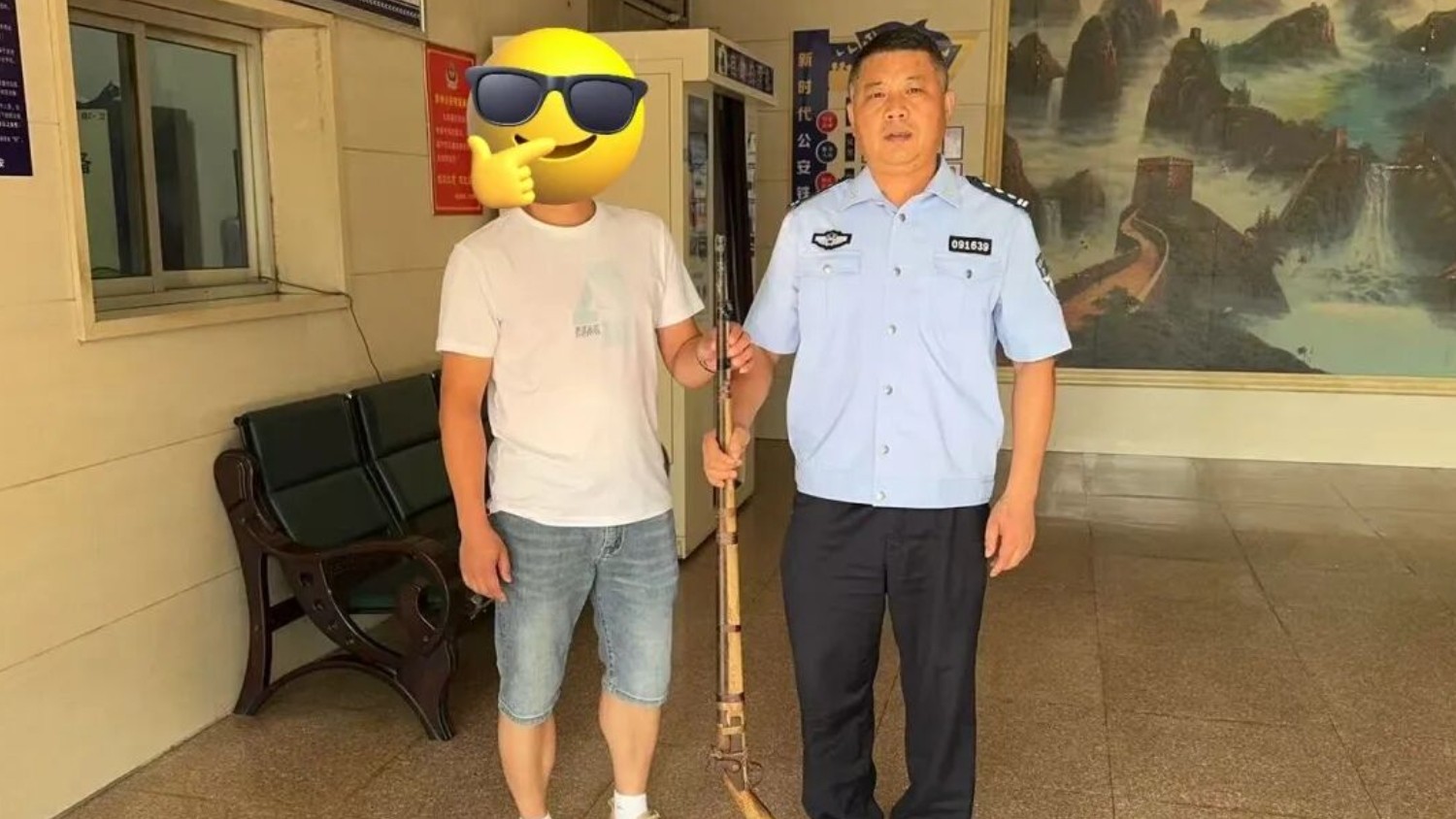 打消思想顾虑主动上交枪支 宜春市袁州区公安扎实推进缉枪治爆专项行动