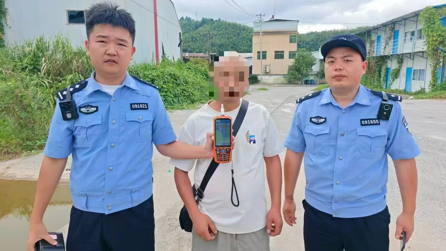 宜春交警查获营运货车酒驾 司机拘留且吊销驾驶证