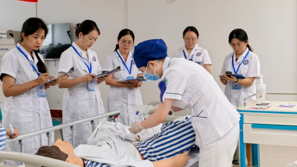 以赛砺精兵 匠心护生命！绵阳市举行“生命之星”技能比武活动