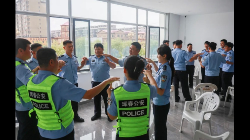 吉林省珲春市公安局：减压赋能聚警心 阳光心态护担当
