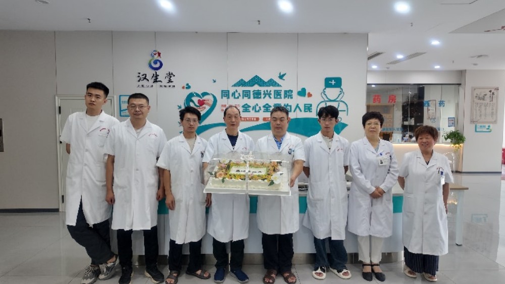 礼赞医师节｜潍坊潍城汉生堂医院致敬医者，践行“人和心诚 德高业精”初心