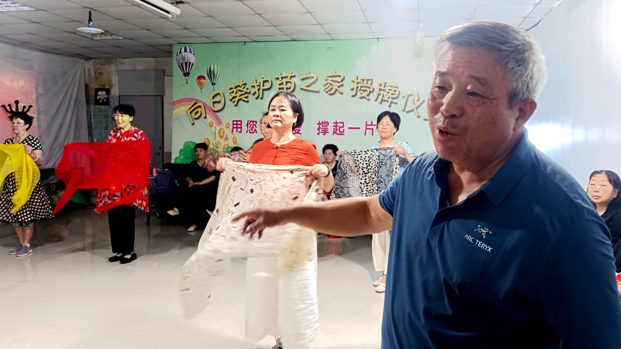 “江苏好人”袁顺清：三十载燃灯守初心 以公益温情暖睦邻