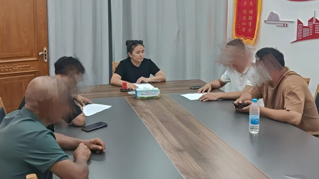 新疆福海县阔克阿尕什乡综治中心成功调解一起无人机作业损毁通信光缆纠纷