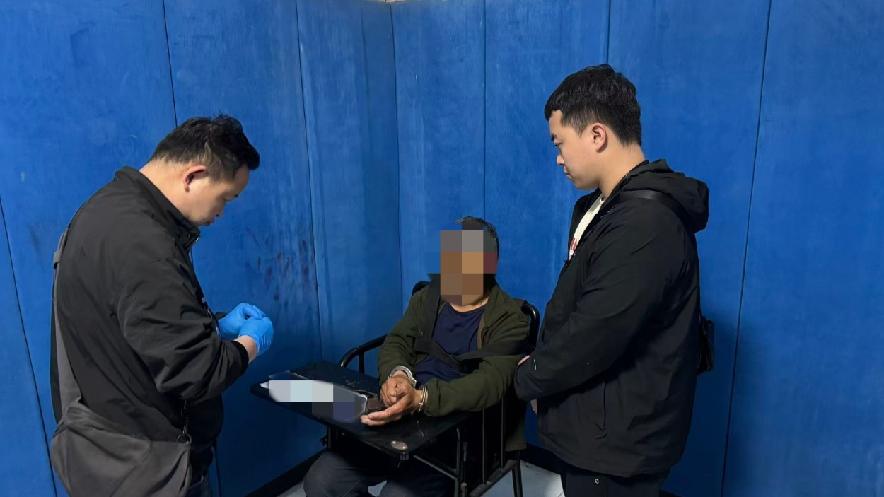 成都温江公安抓获潜逃27年命案逃犯