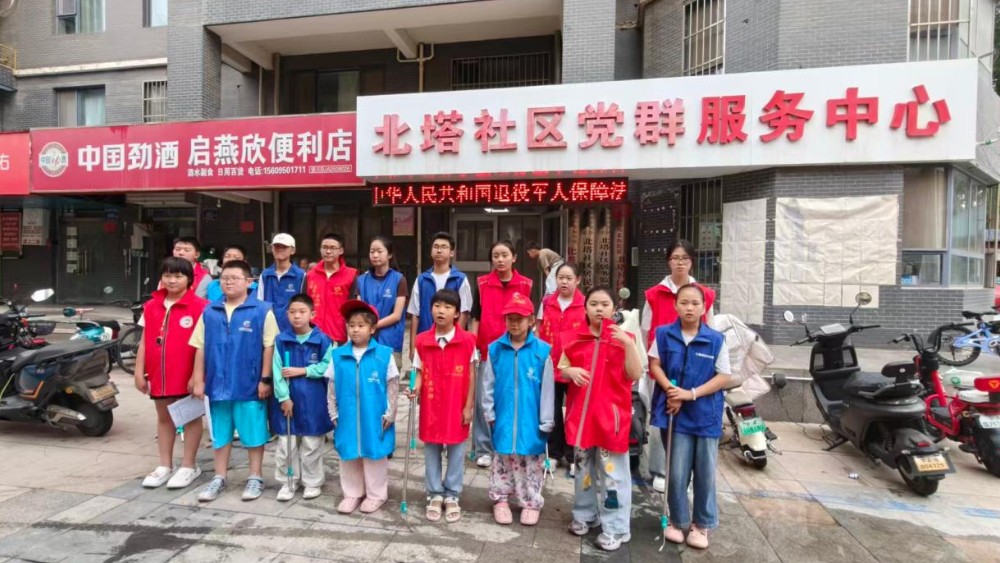 银川市兴庆区北塔社区：开学志愿行擦亮社区底色 环保践初心筑牢绿色防线