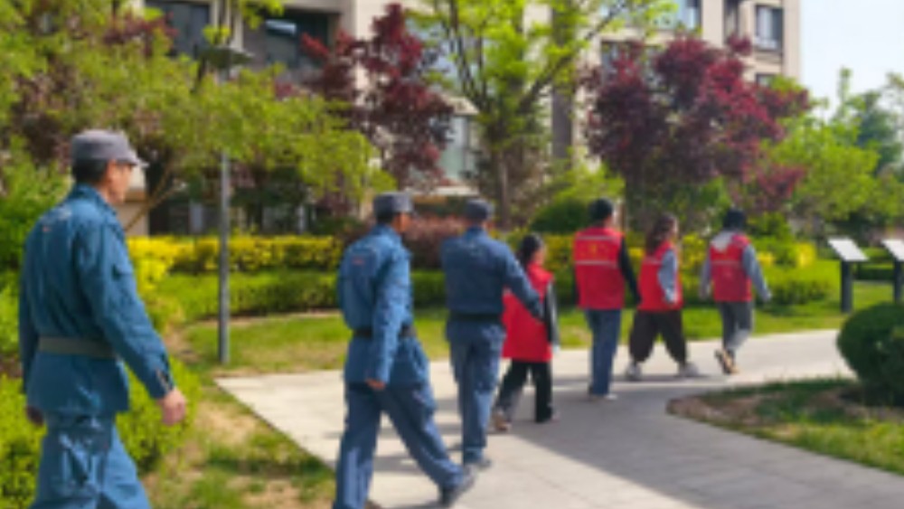 银川市金凤区海珀兰轩社区：深耕“枫桥经验”  绘就幸福家园