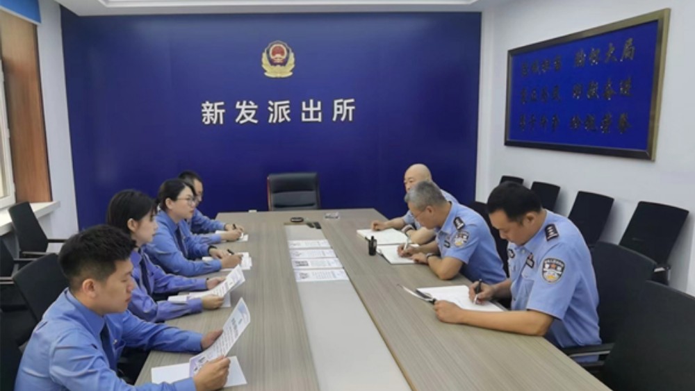 街头宣讲接地气 法治意识入人心｜道里区开展深化扫黑除恶专项斗争宣传活动