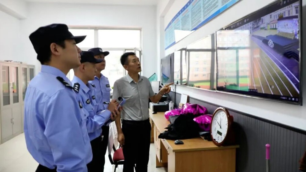 开学在即！七台河公安提前开启“护学模式”