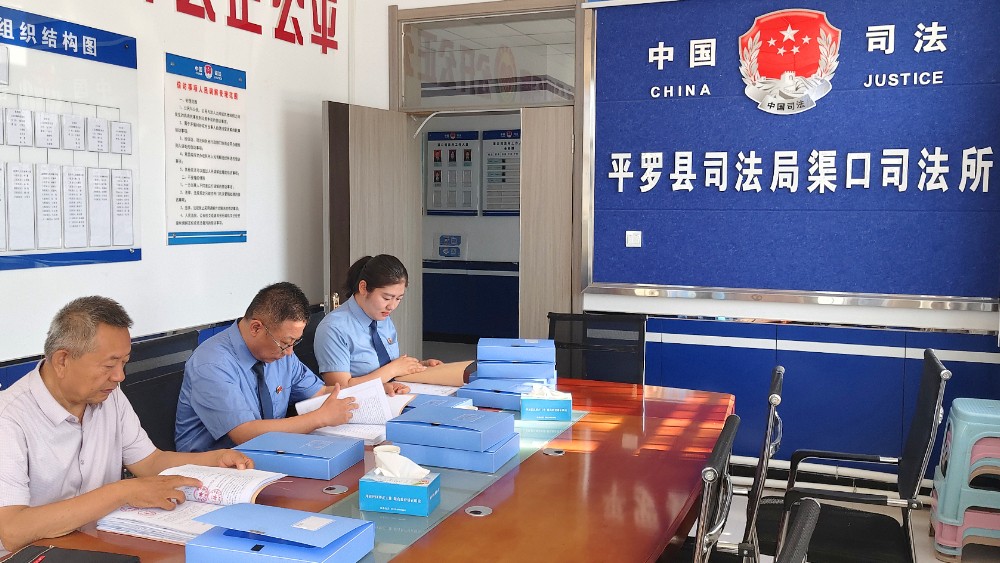 阳光监督“零距离” 开门纳谏“促规范”
