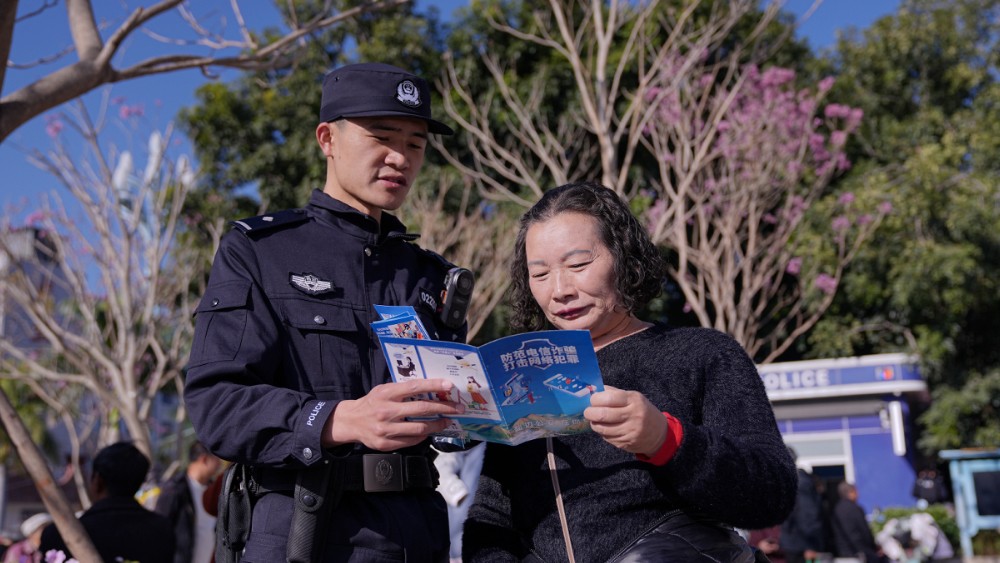 从警三年，在一线实践中读懂这身警服