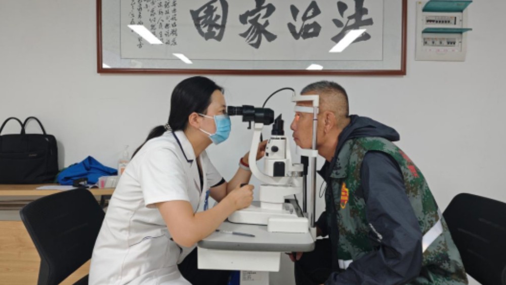 银川市兴庆区康平社区：眼科义诊护明眸 助残惠民暖人心