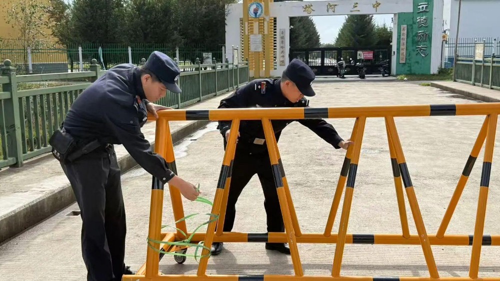 塔河县公安局组织开展校园安全专项检查