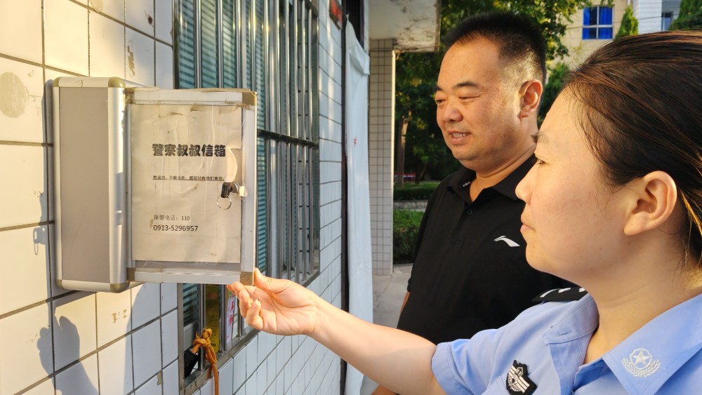 韩城新城派出所：金盾护苗正当时 全力以“护”开学季