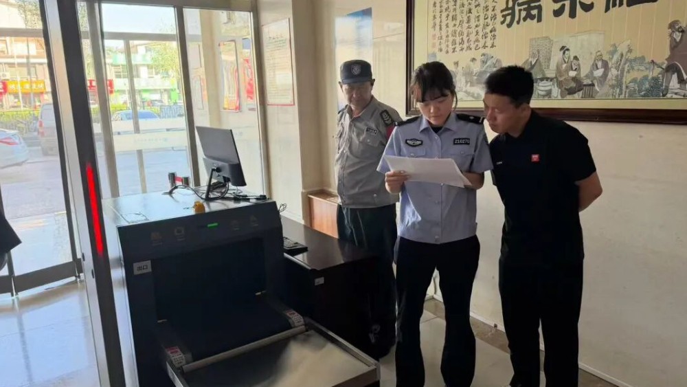 扎牢医校安全“藩篱” 守护平安幸福“港湾”