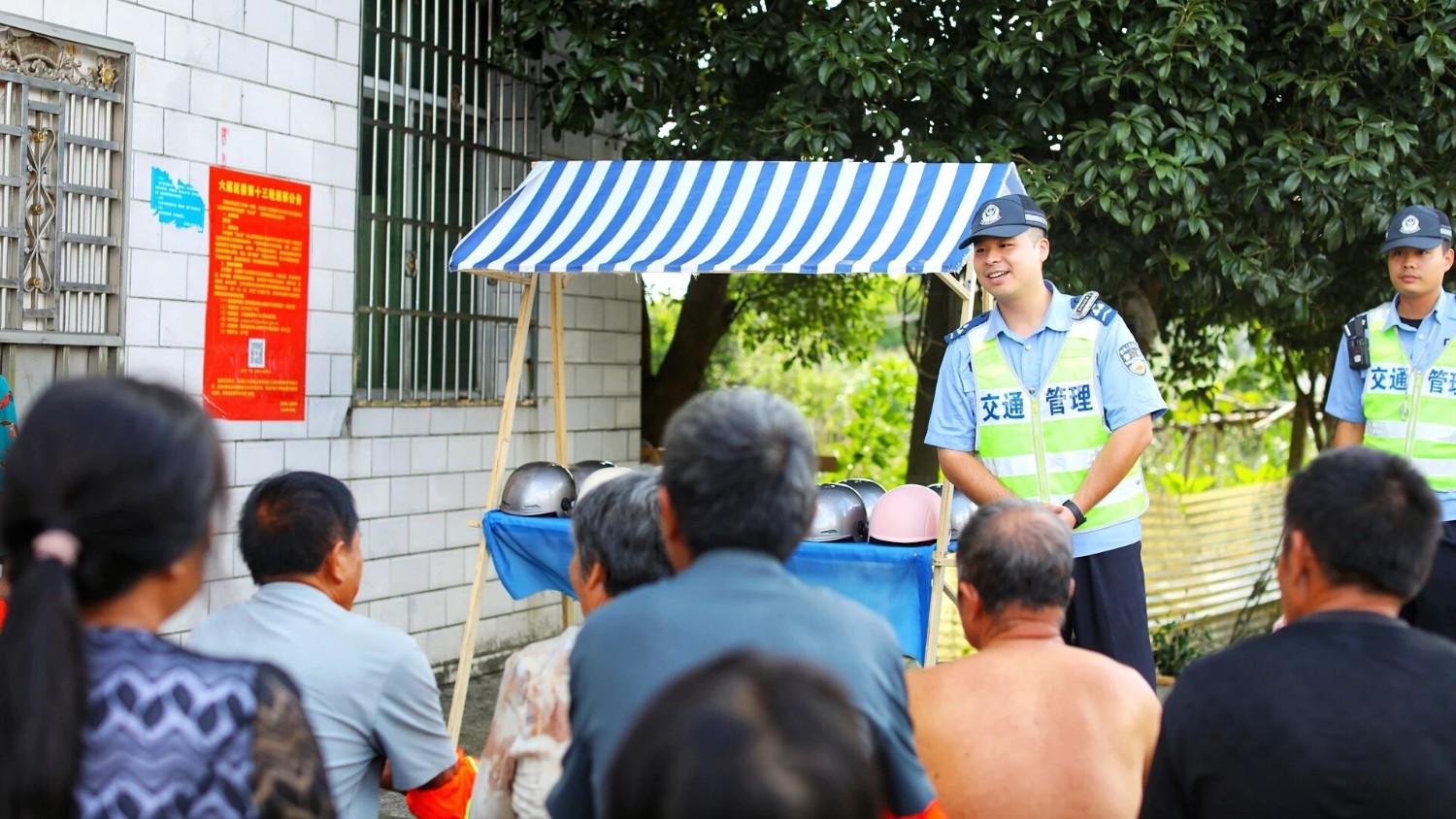 宜春市袁州区交警：以“罚教融合”深耕乡村交通安全治理