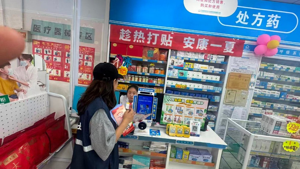 银川市金凤区世悦社区：深耕平安宣传一线 筑牢辖区反诈扫黑安全防线