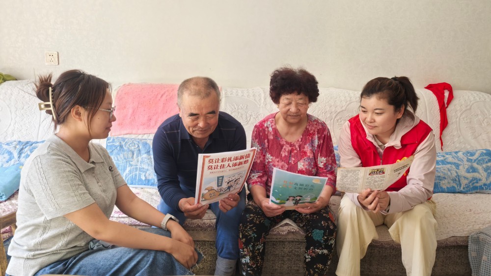 吴忠市利通区乃光湖社区：从“大水漫灌”到“精准滴灌” 开展适婚青年家庭文明婚俗宣传