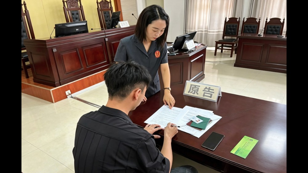 河南省南阳市桐柏县法院：一张提示卡，守护少年成长！