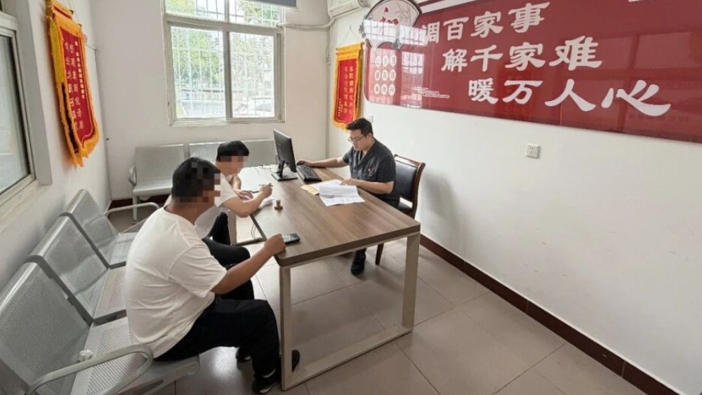 河南省南阳市卧龙区法院靳岗法庭：巧解货款纠纷 做实护企安商