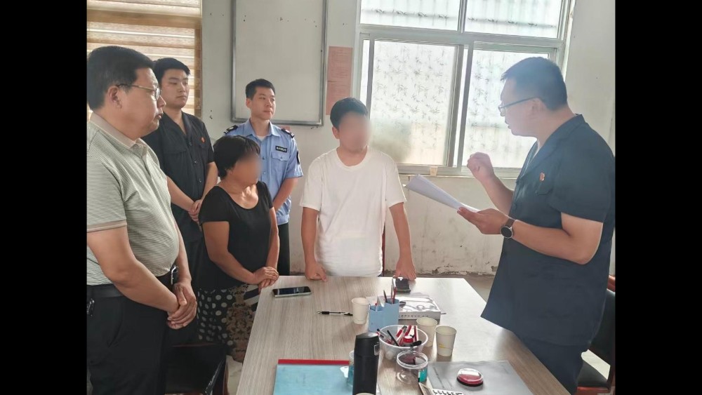 河南省南阳市方城县法院：法理情理融一线 丈量实情解民怨