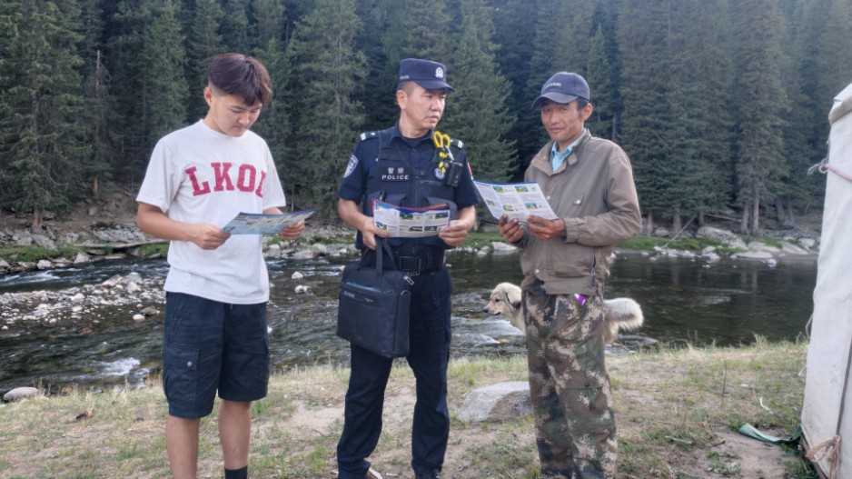 人人守边境 人人护稳定
