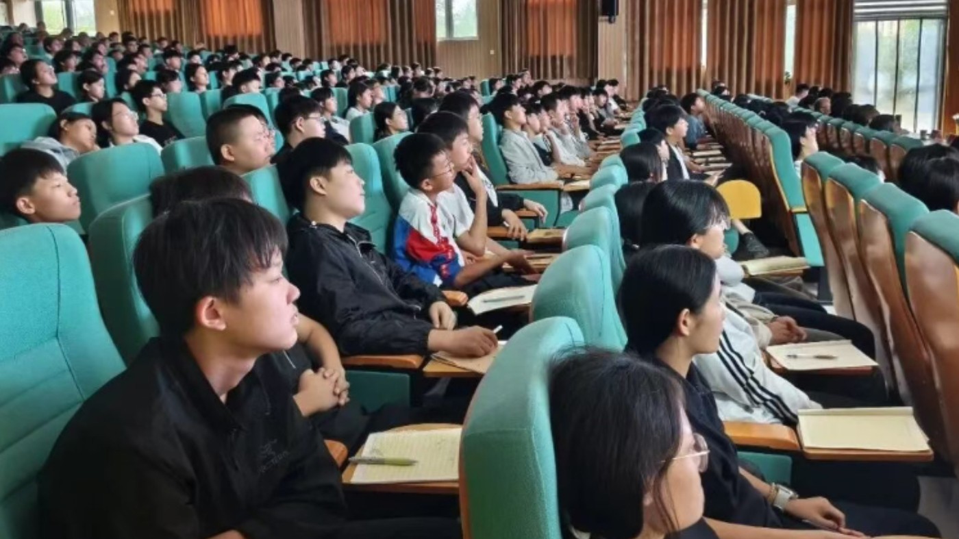 邯郸市校园音乐思政课走进广平县第四中学