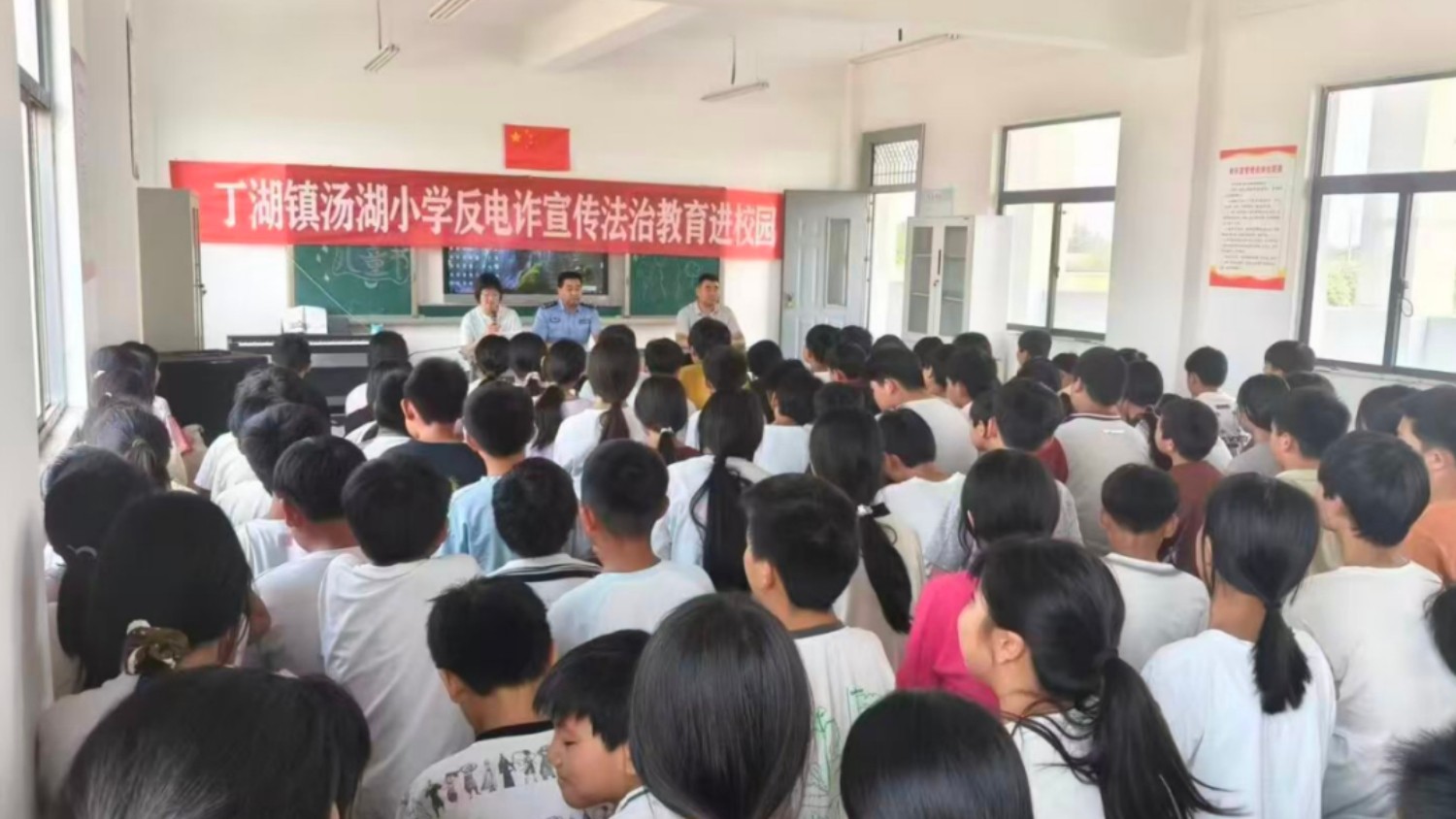 站牢护学岗 守护上学路｜泗县全力护航秋季开学