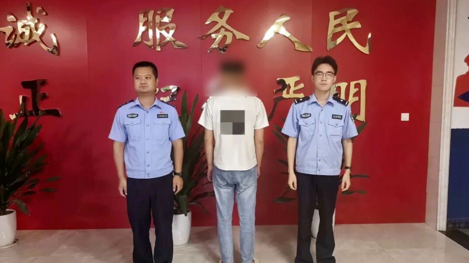 心存侥幸闯卡逃逸 抚州乐安公安快速查处一起酒驾冲卡案件