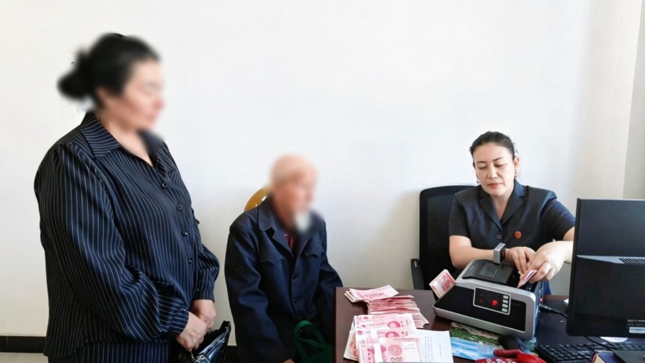 新疆霍城县人民法院：温情调解化解家庭赔偿纠纷 司法暖心守护老年群众权益