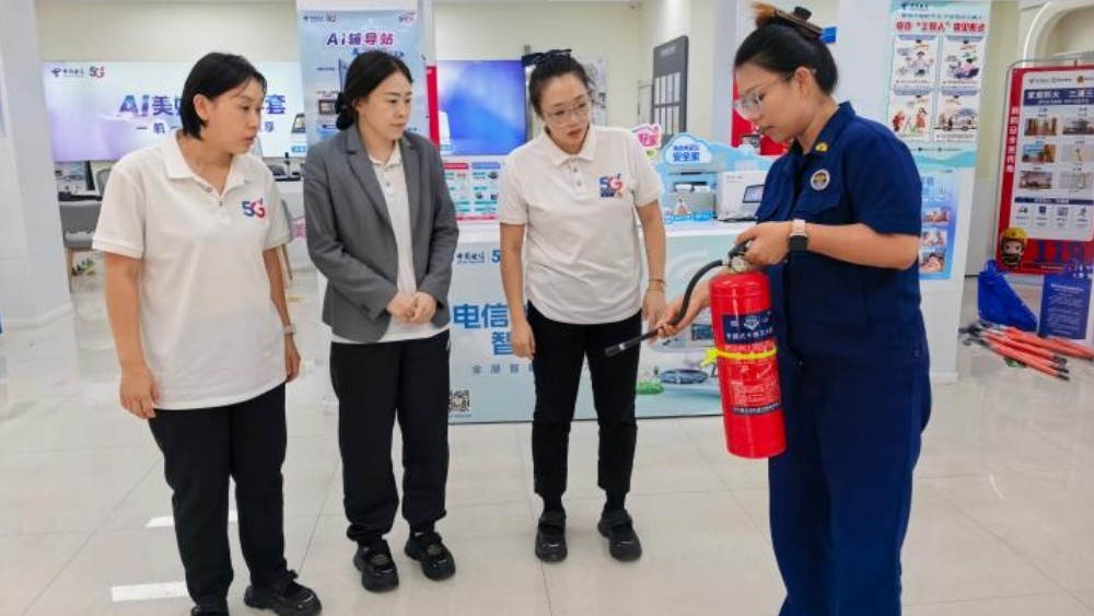 伊春消防：安全宣传营造稳定环境 爱心传递共创安全家园