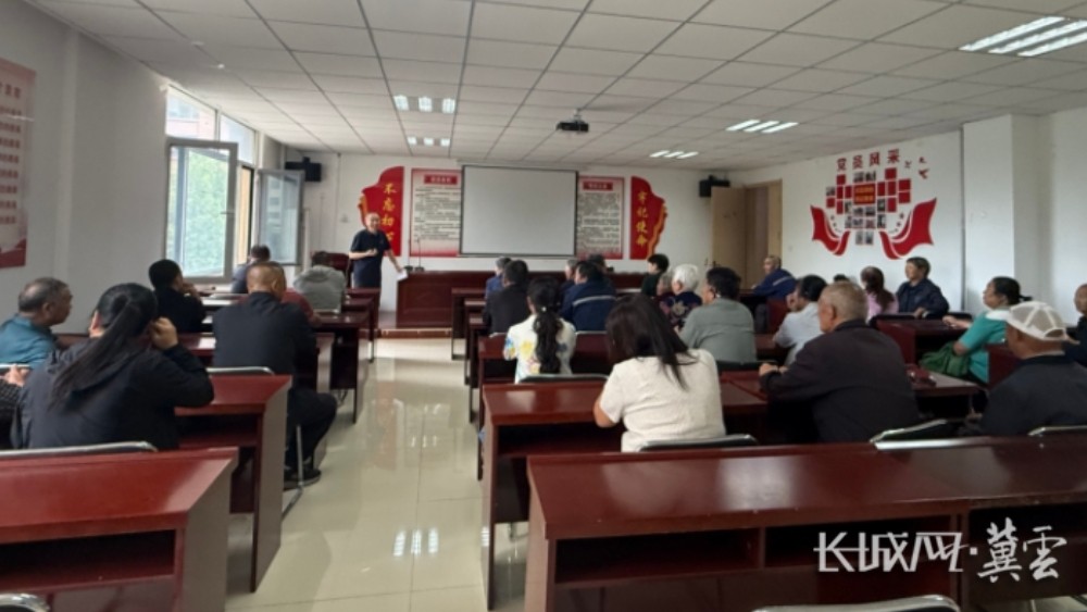 保定阜平：健康科普进乡村 精准服务护民生