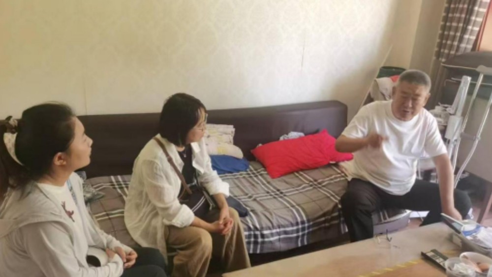 青铜峡市东街社区：源头治理破除高空隐患 法理交融守护头顶安全