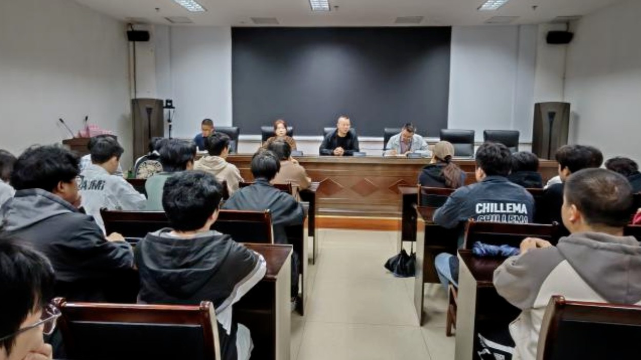 四川文理学院师生赴达州生态环境监测中心站参加环保设施公众开放及实习对接活动