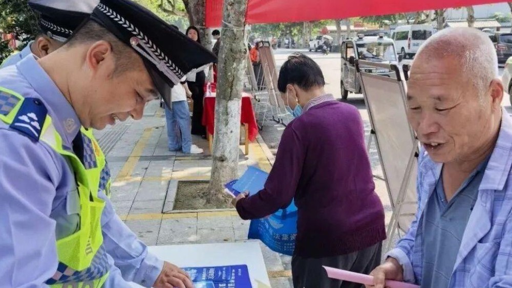 共筑网络安全防线 周至公安扎实开展国家网络安全宣传周活动