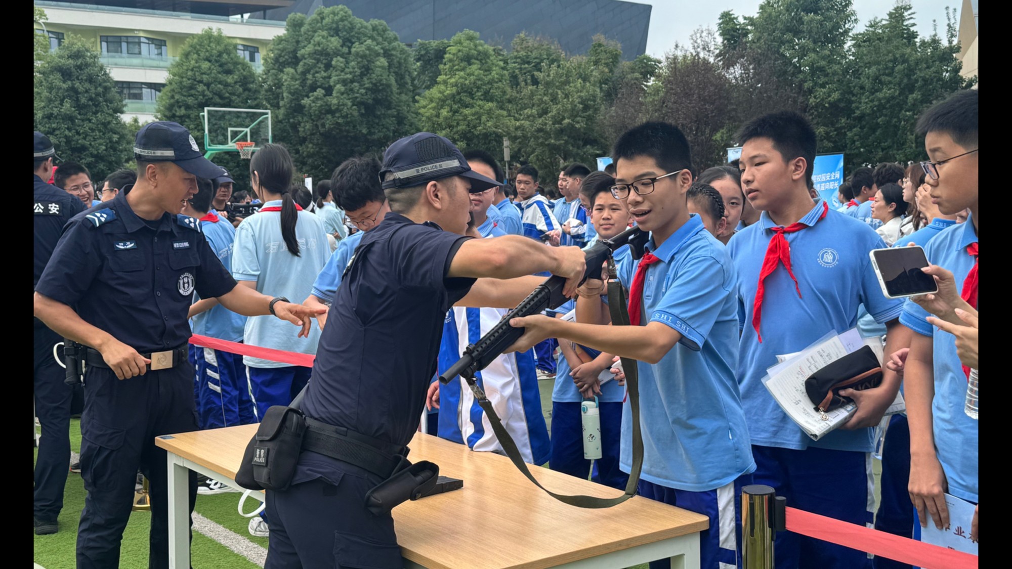 从“知风险”到“会避险” 成都多部门联动把网络安全防护课送进校园