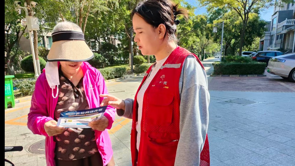 银川市兴庆区泰和社区：养老认证上门暖心办 温情服务守护夕阳红