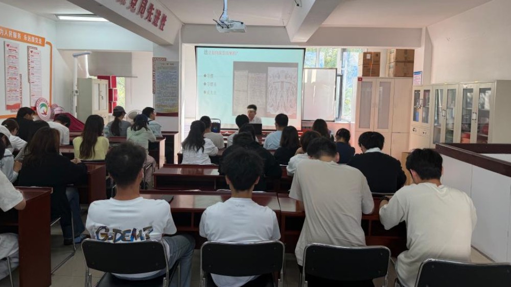 银川市兴庆区信义社区：律师送法清网患 青春聚力筑防线