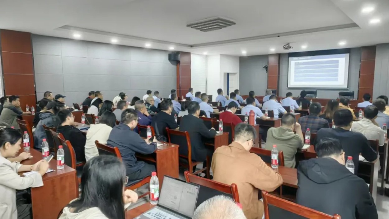 屏幕虽小，安全事大！绵阳涪城公安筑牢城市大屏安全“防护网”