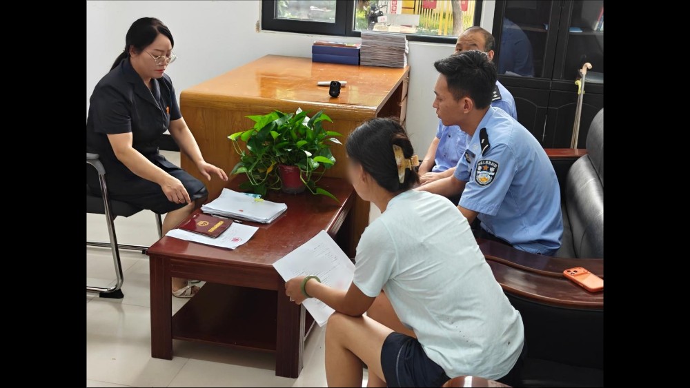 河南省南阳市方城县法院清河法庭联合派出所成功调处亲属陈年纠纷